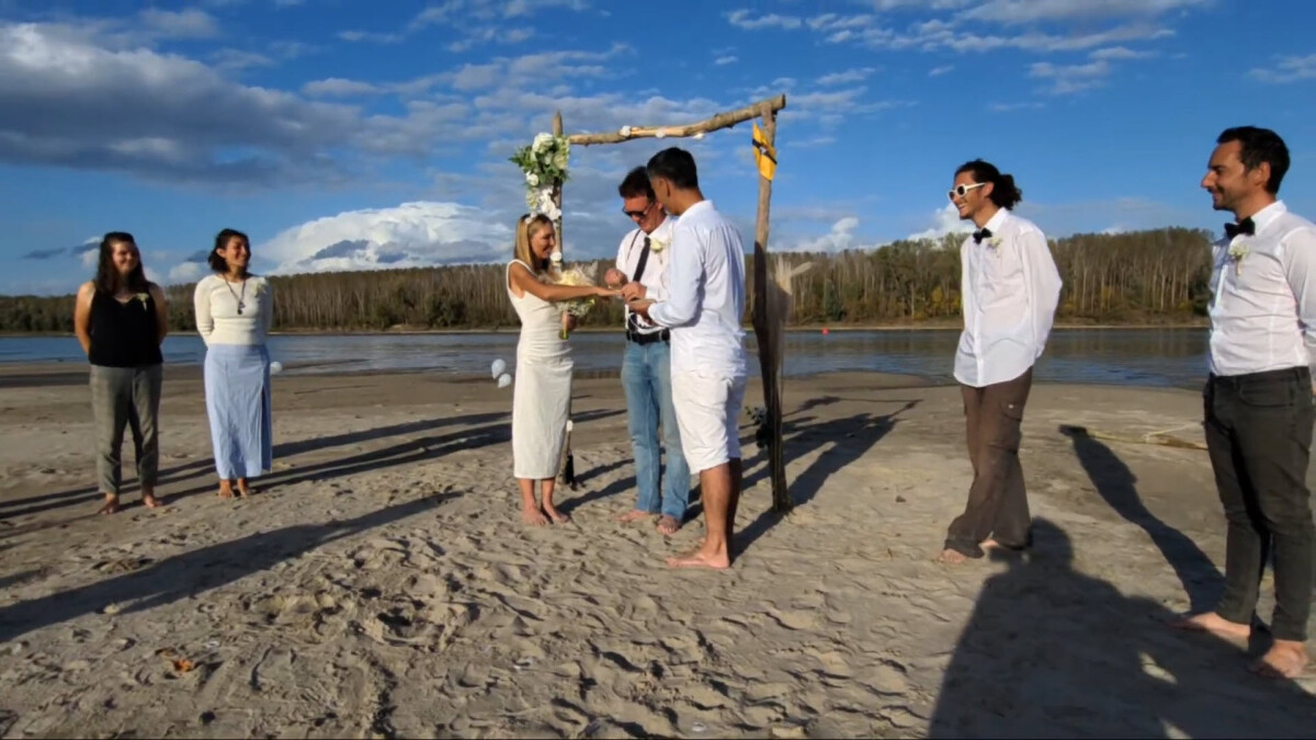 The First #Wedding in Liberland