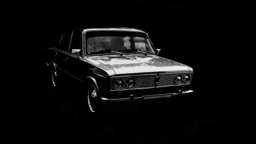 Black and white for TopContent