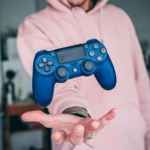 Weakbot Blockchain Gaming