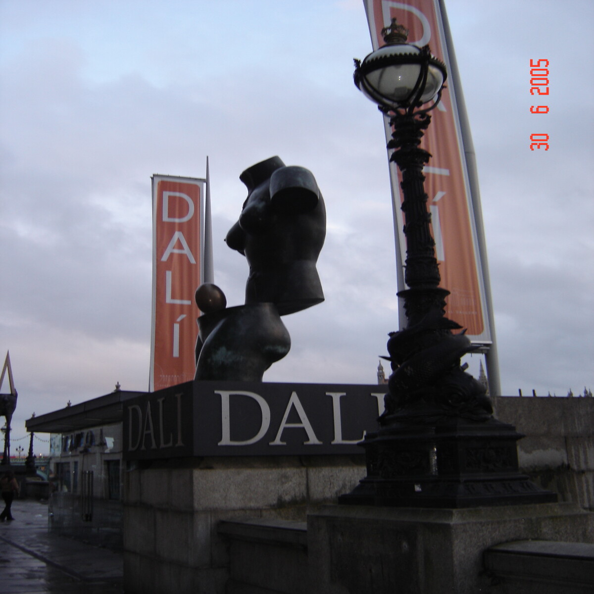 26d2a758c176d45b5460a86f219dae8b816a9906fc7b23afb4c16b23bb14dac1.jpg