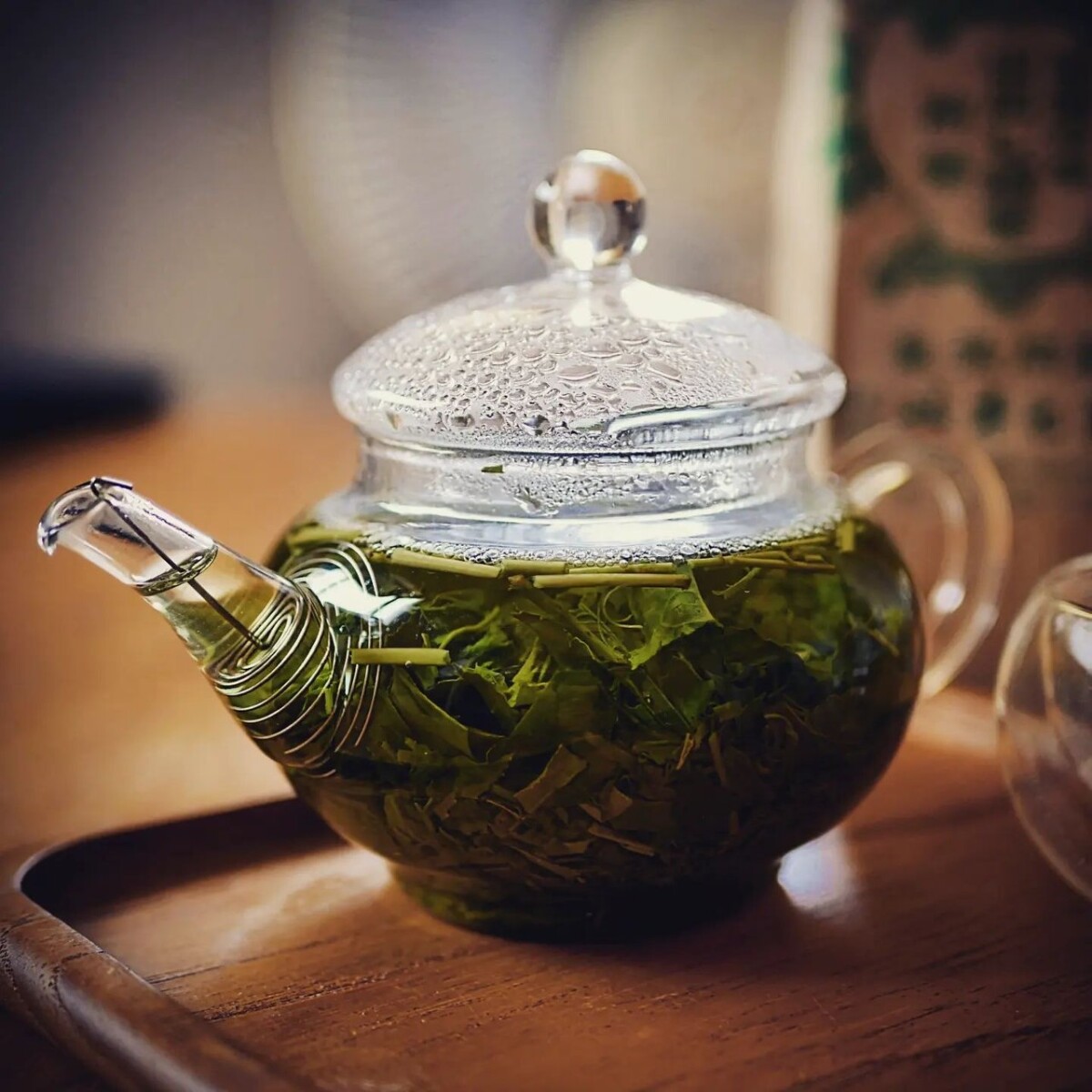 Teapot filled