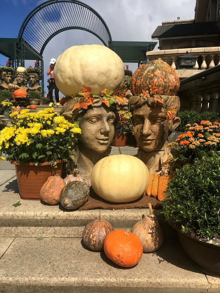 Halloween in Vietnam, part 2.