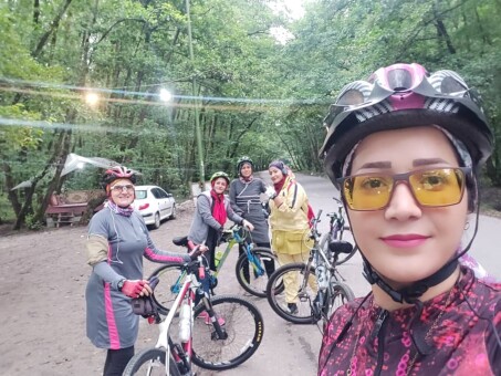 Iranian Girls and Cycling Problems