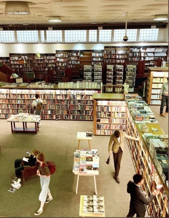 Blackwell's Books, Oxford