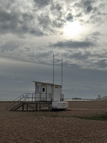 lifeguard hut