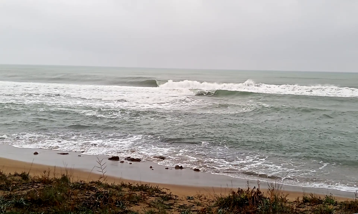 Right-handed barrel!