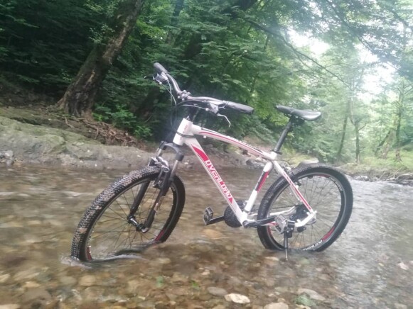 The Story of A Cycling Trip to The Unique Land of Kale Sara
