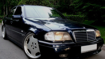 Mercedes-Benz W202