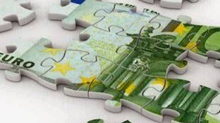 Bitcoin possible bearish head and shoulder reversal figure?