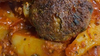 Foodbook #967 soutzoukakia with potatoes