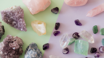 3 Easy Ways to Cleanse Your Crystals