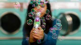 Crypto Bubbles Explained: Identifying Market Volatility