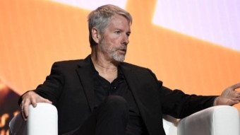 Why the company «Strategy» need to rush into aggressive Bitcoin purchases? Analyst's explanation.