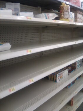 Snacks and Breads Aisle