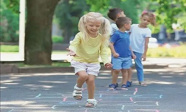 0963900597122841940d07263d5b3f2e9357a68ea85e108856cea3b2254f408a.png