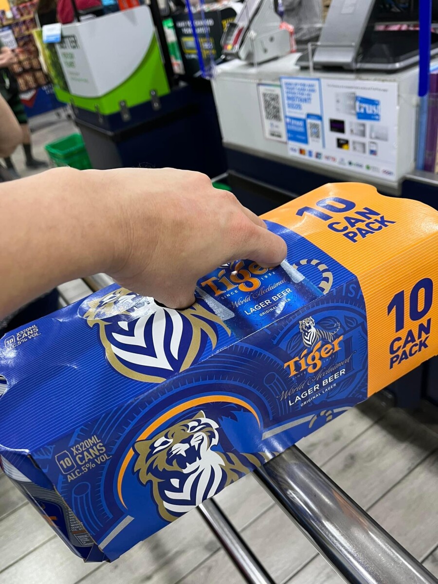 2ec0de1da4521189e570aaa85cc9fc21b0abe52b2a7031524b9bdbdd7c97cb87.jpg