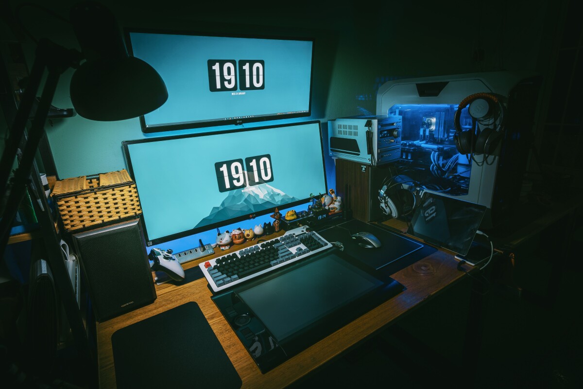 Work desk