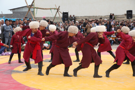 The Most Prominent Iranian Dances That Are Still Alive (Part 2)