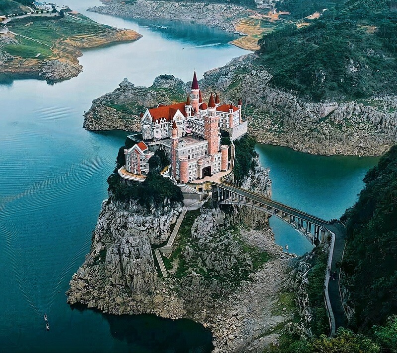 Jilong Castle, China (2011)