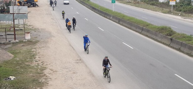 CYCLING! IRAN! GIRLS!
