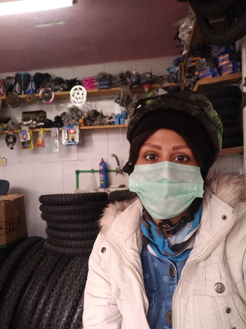 Photography of Cycling, The Story of Repairmen &amp; a Friend