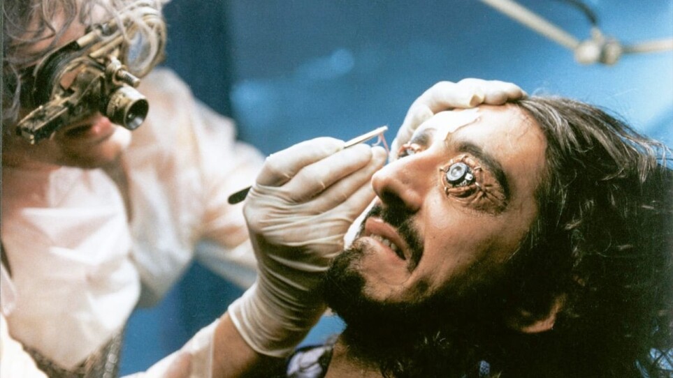 Nirvana movie still - Joystick gets treatment