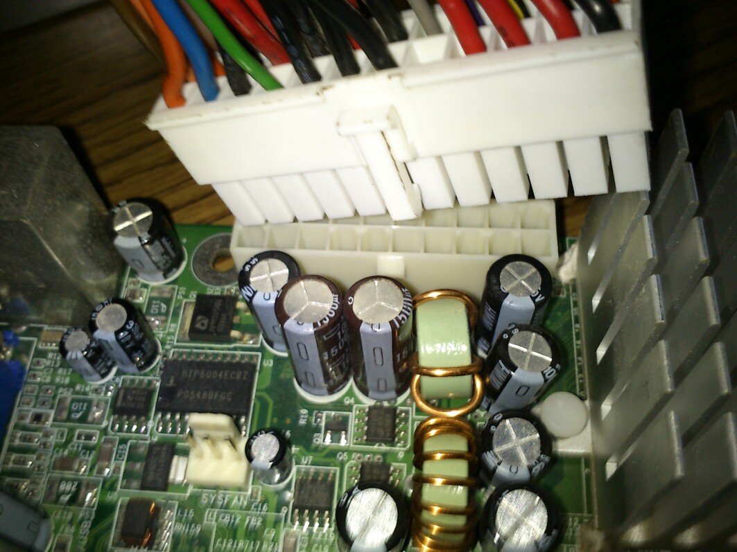 6e5723dc836e025ac4733a28c3685b79b96bd040d2a709e33e9c7752e8c93fea.jpg