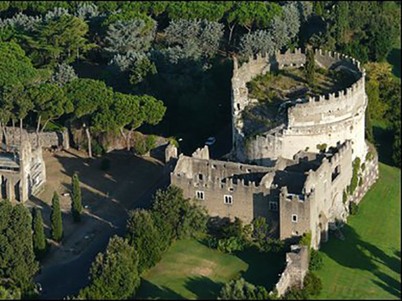 Mausoleum of Caecilia Metella (from BBC)