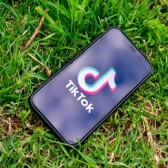 WARNING!!! Apple Catches TikTok spying on users
