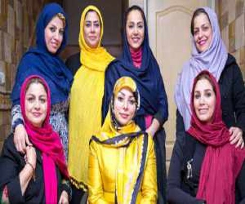 The First Licensed Female Singer in Iran After Islamic Revolution!