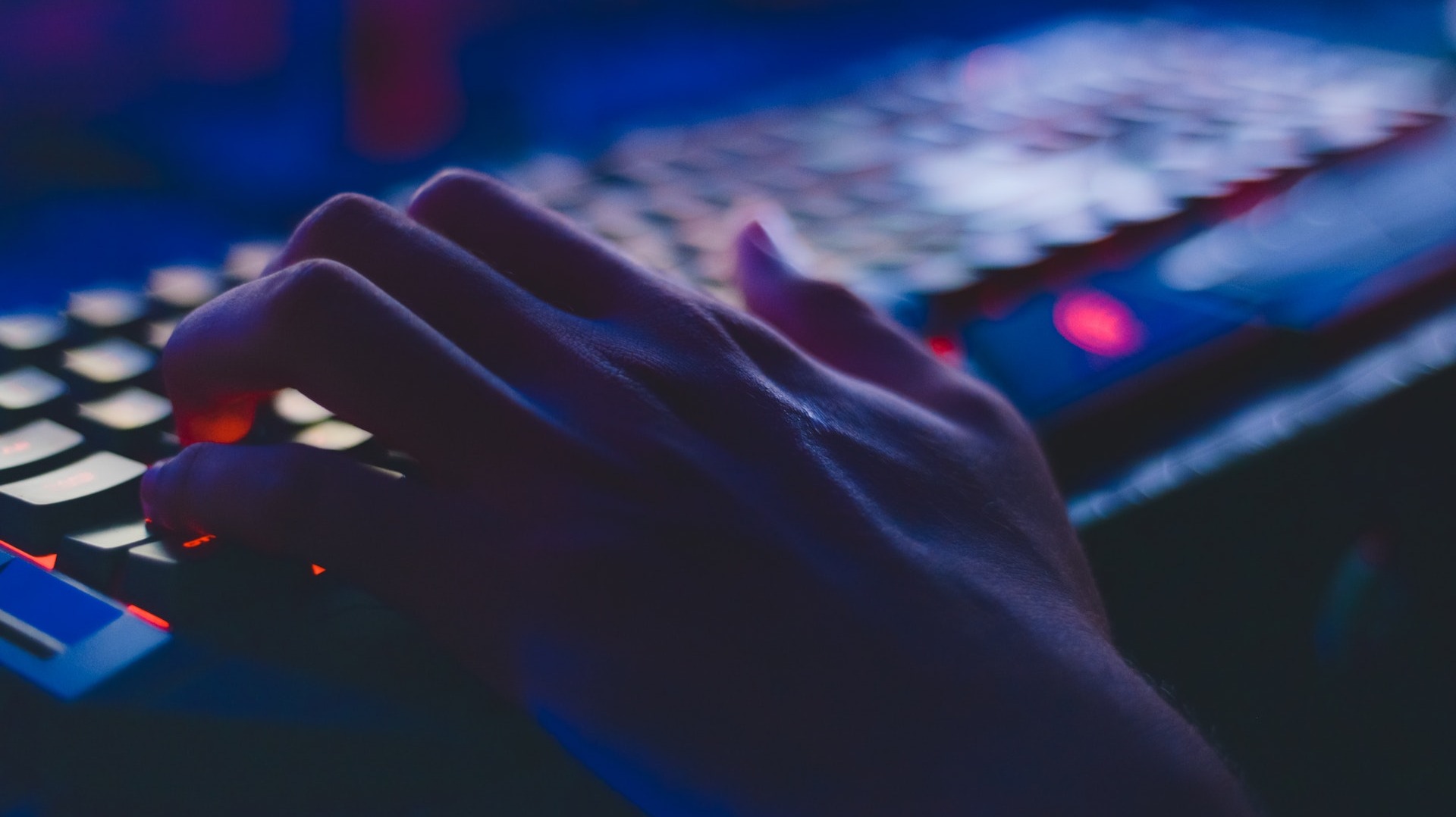 https://www.pexels.com/photo/photo-of-person-typing-on-computer-keyboard-735911/