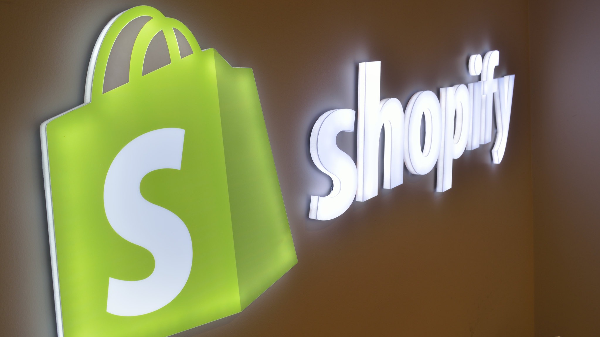 shopify cryptocurrency platform