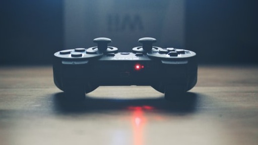 Game Console, Controller