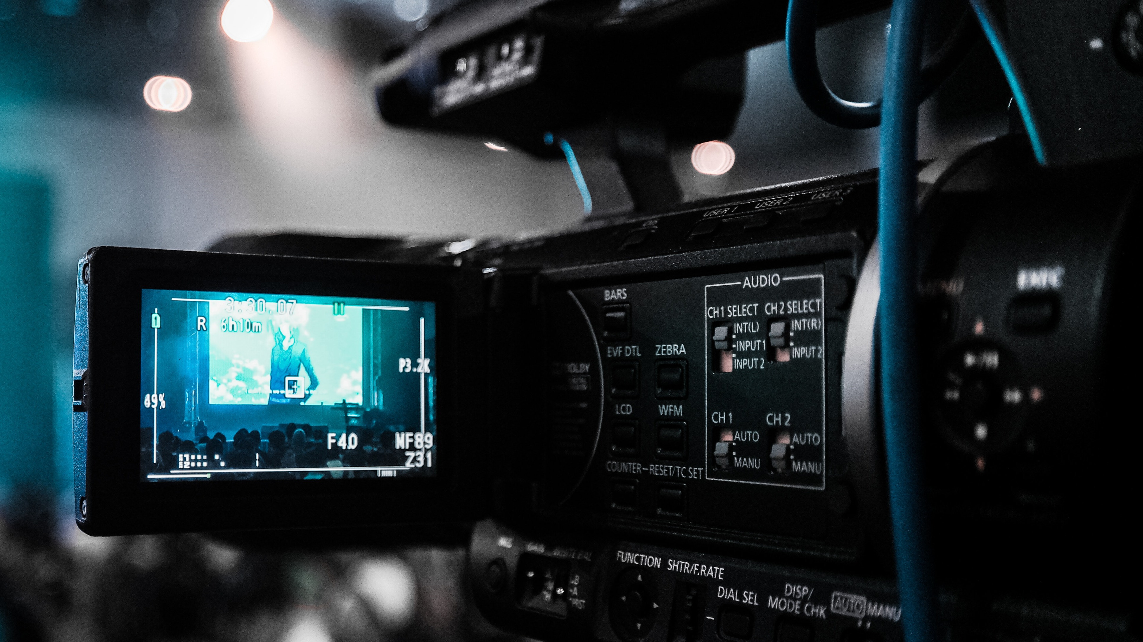 TOP 3 films about crypto