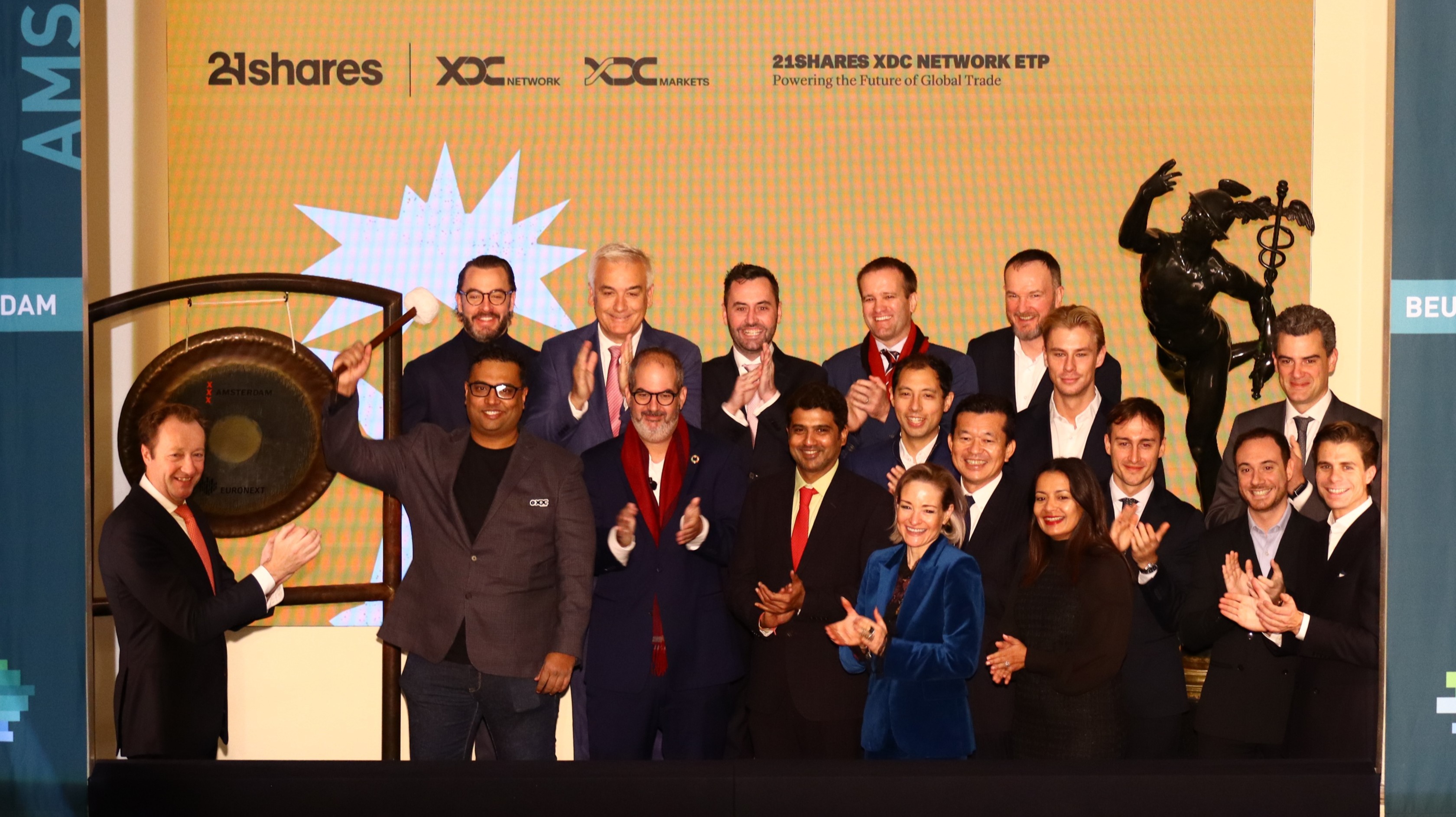 XDC Gong ceremony