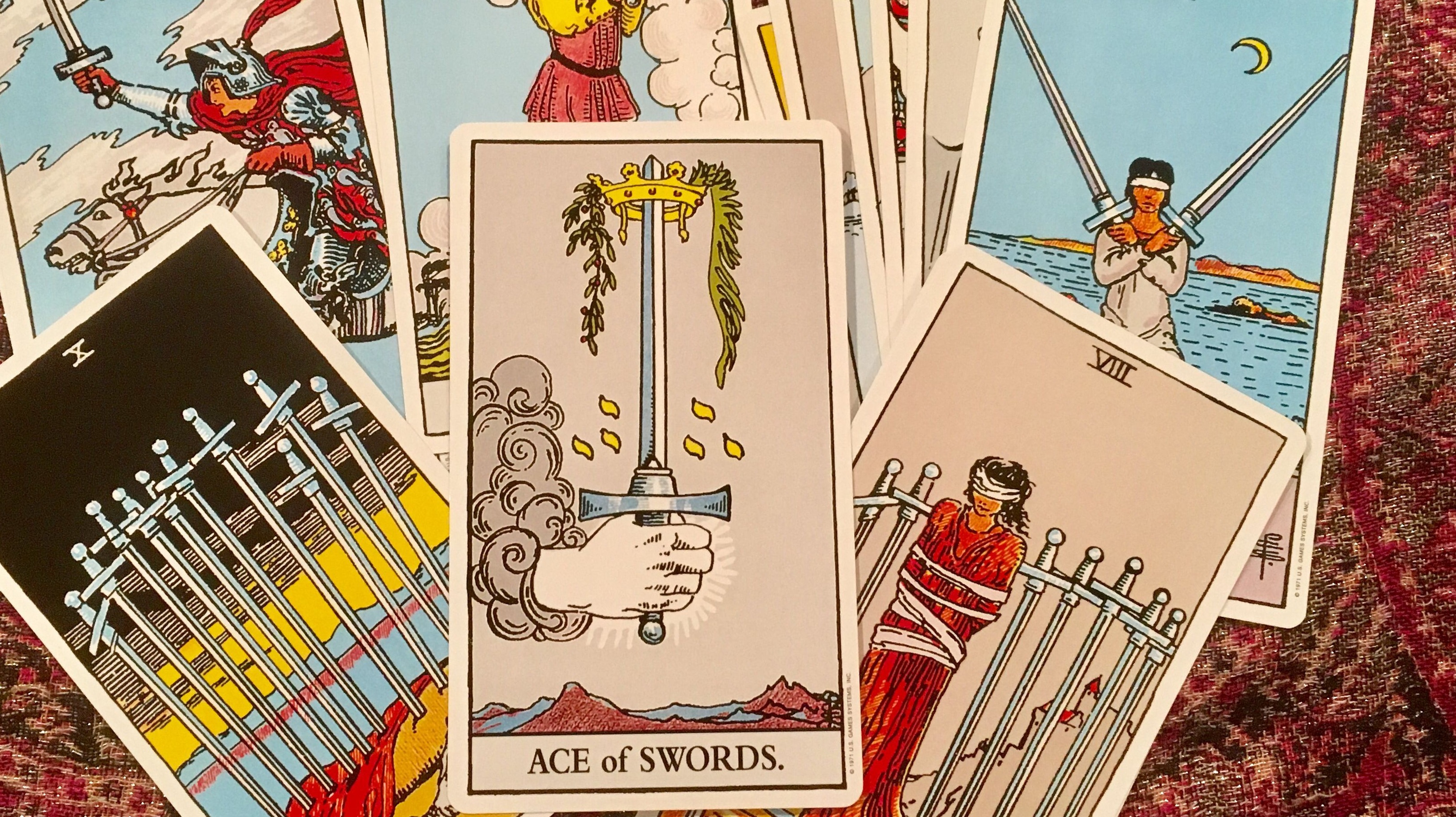 The Two of Swords Tarot Card - Keen Articles