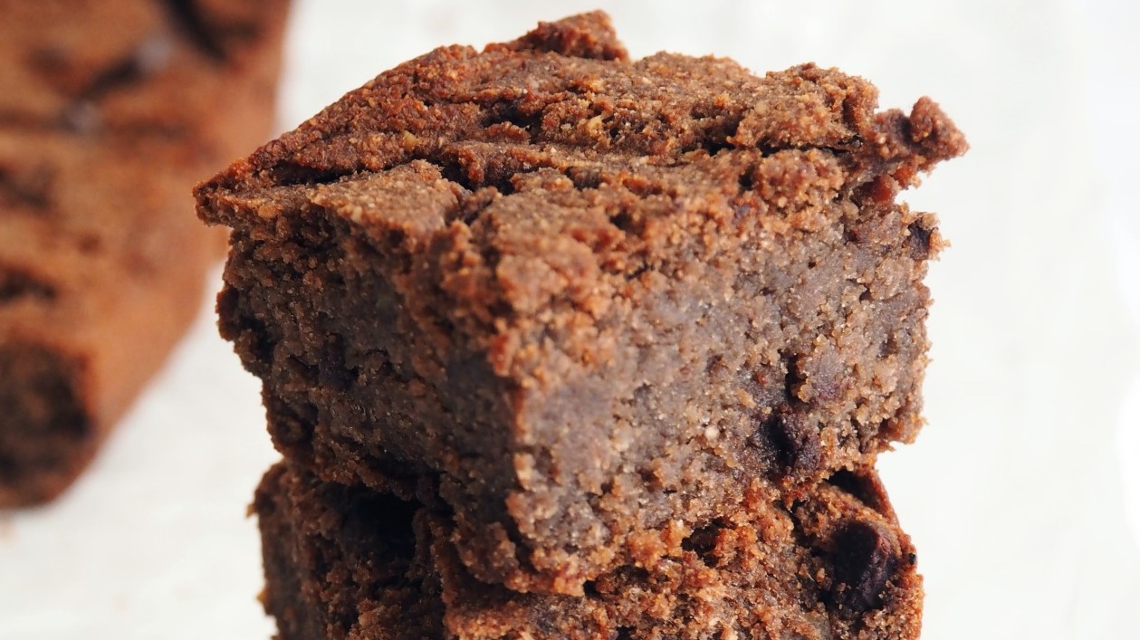 Brownie Photo by Alena Ganzhela on Unsplash