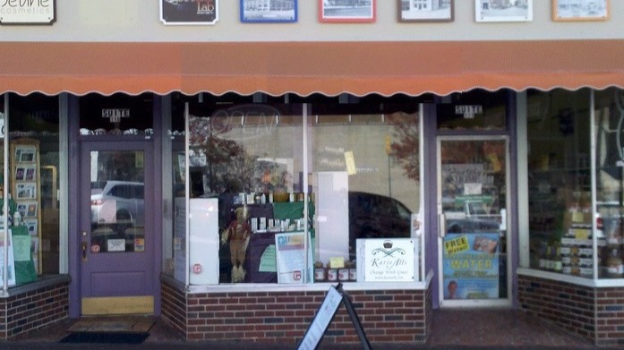 Healthy Shopper Market's quasi-mountain outpost