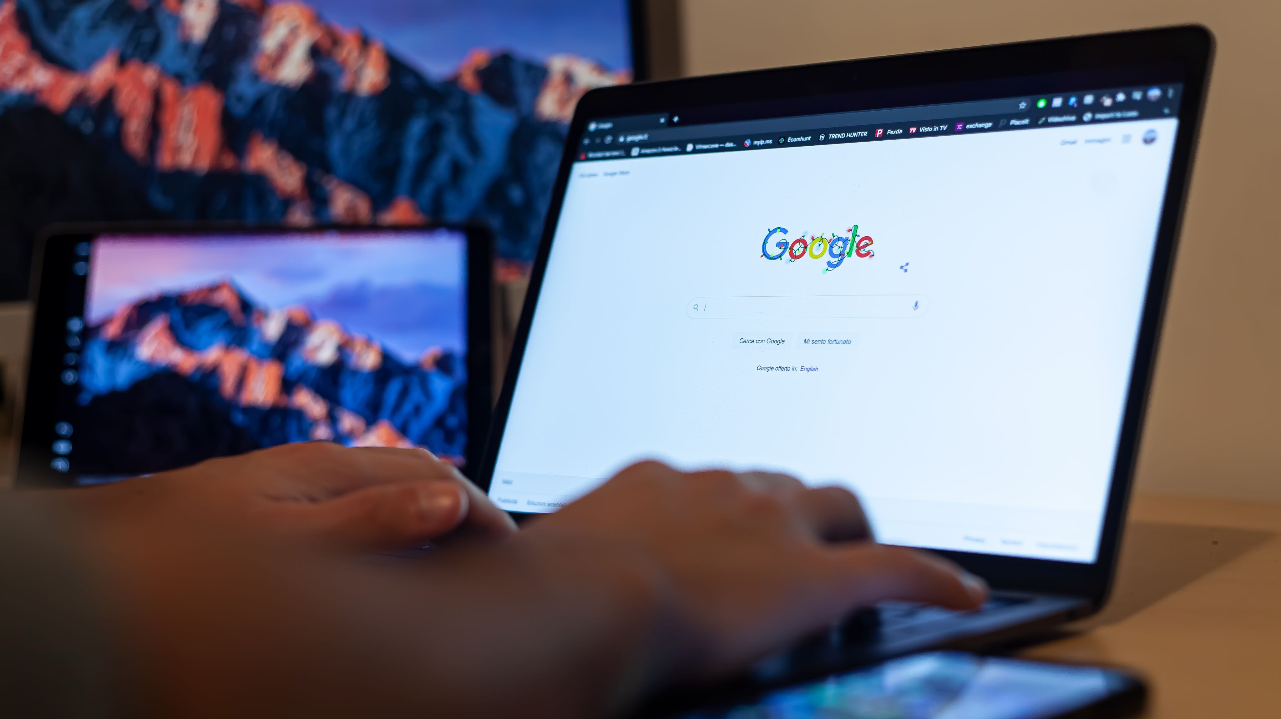 Thumbnail from https://www.pexels.com/