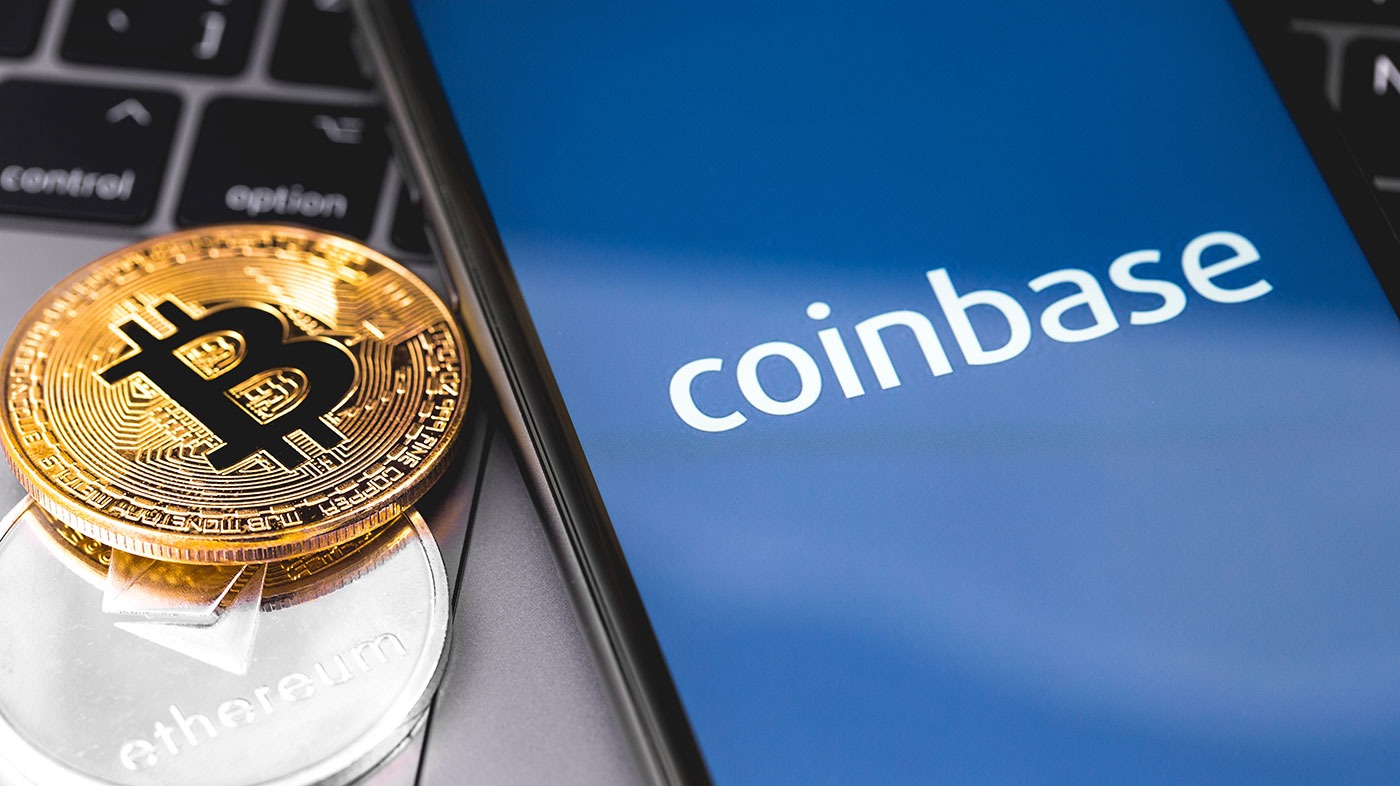 What is the Coinbase card and how to use it?