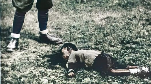 This photo shows Italian General Alexandro Luzano standing