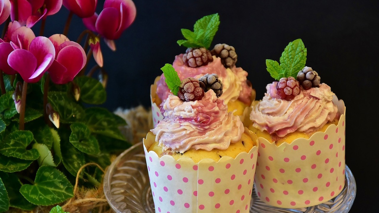 Cupcakes are now getting popular in most special events.