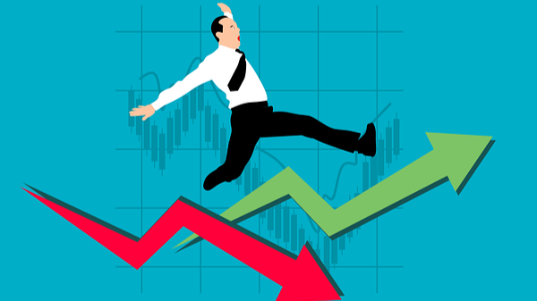 Today’s Centralised Financial system profits Giant Hedge Funds moving markets and exploiting Retail Traders