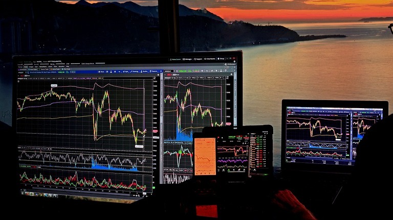 Defi borrowers have to be vigilant and take steps to safeguard their collateral during times of crypto market volatility