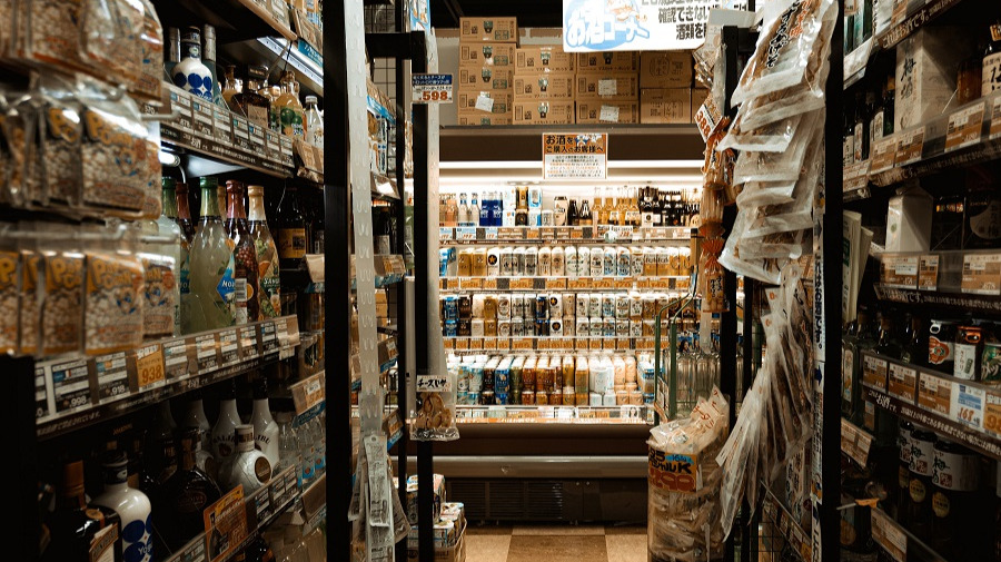 full grocery store