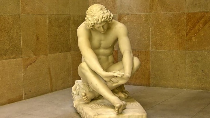 sculpture, despair, jean-joseph perraud, man, sitting, marble, museum, paris, CC0, public domain, royalty free