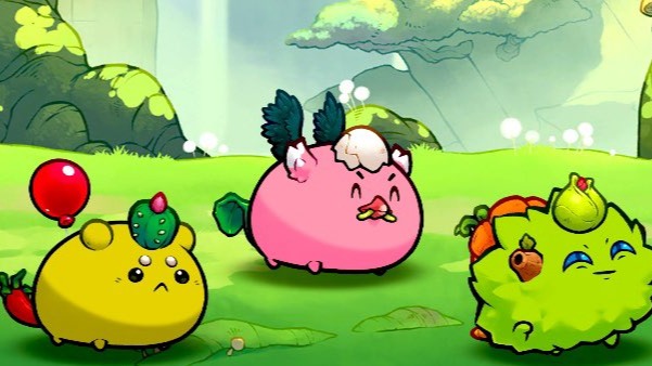 axie plus