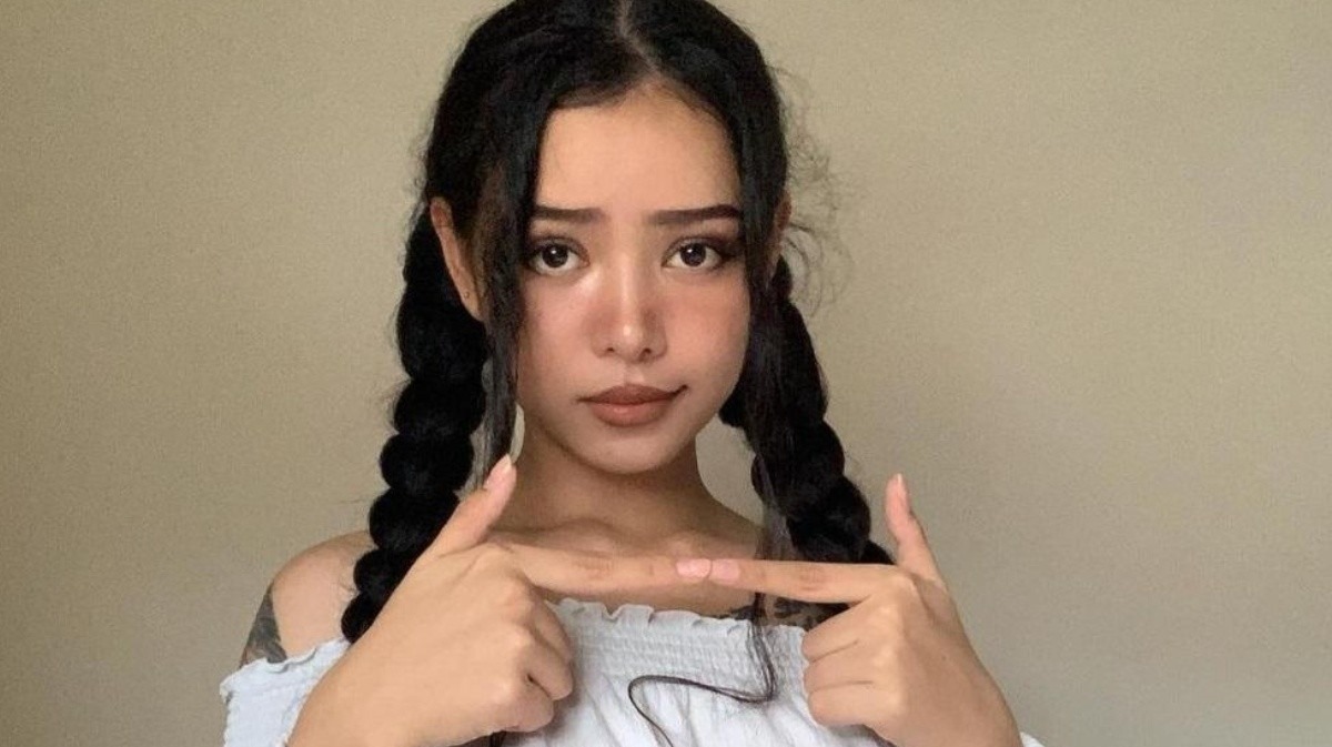 Who Is Bella Poarch Tik Tok Superstar Artist