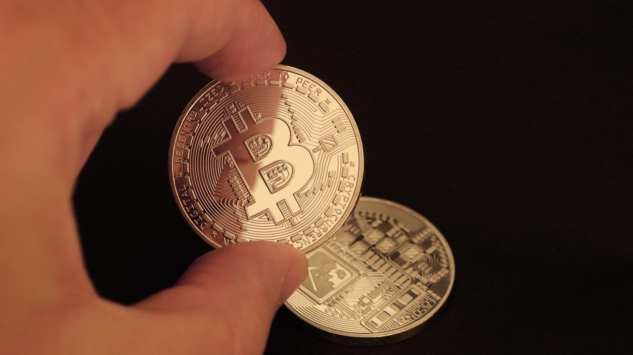 Crypto Market Update: Hold, Hold and Hold