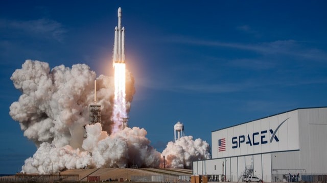 SpaceX rocket